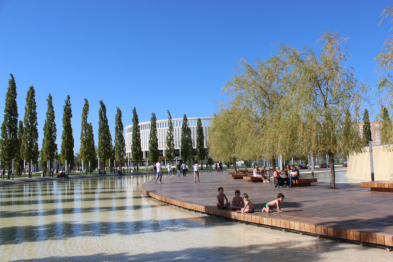 每对选手需 每对选手需